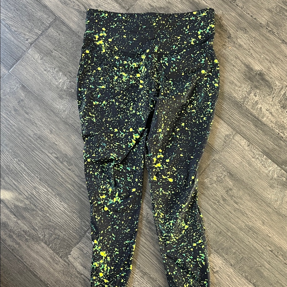 Lululemon Black and Green Splatter Leggings, 10 - Picture 3 of 6
